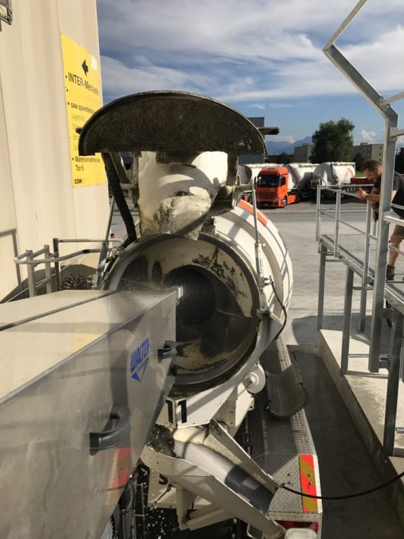News - Waschlanze für Fahrmischer
