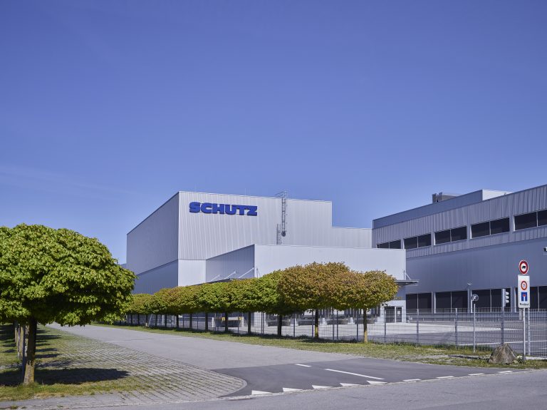 Schütz GmbH & Co Betriebserweiterung Halle 6, Montlingen