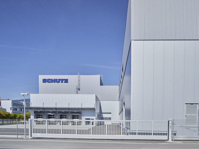 Schütz GmbH & Co Betriebserweiterung Halle 6, Montlingen