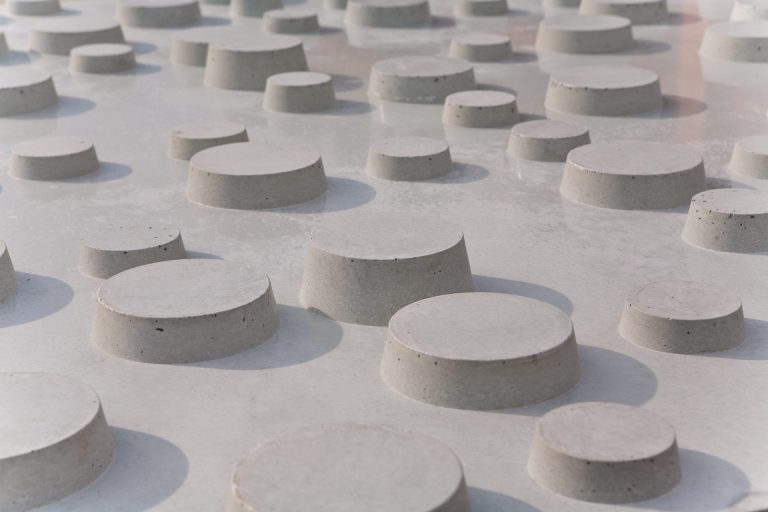 Neubau Einkaufszentrum, Wohn- und Geschäftshaus "Rosenberg", Winterthur