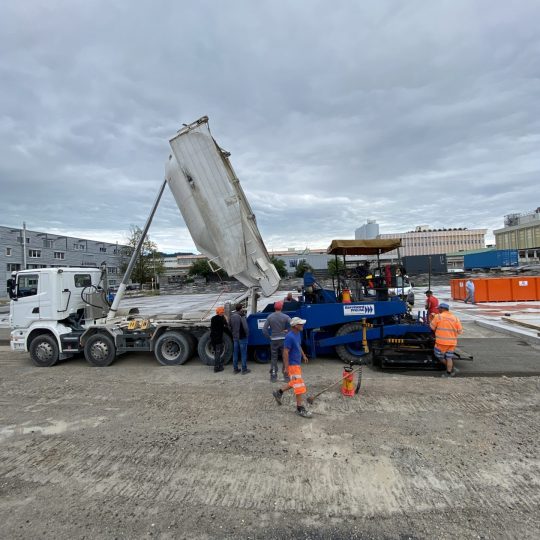 News - Einbau Walzbeton Containerterminal
