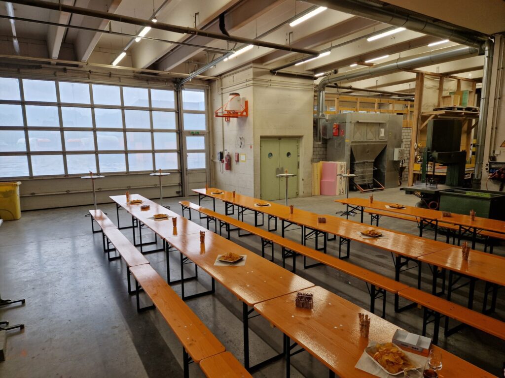 Einweihungsfest Unterlagsboden MixMobil