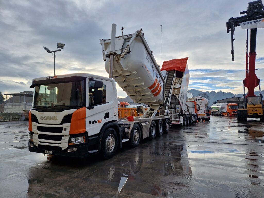 Einweihungsfest Unterlagsboden MixMobil