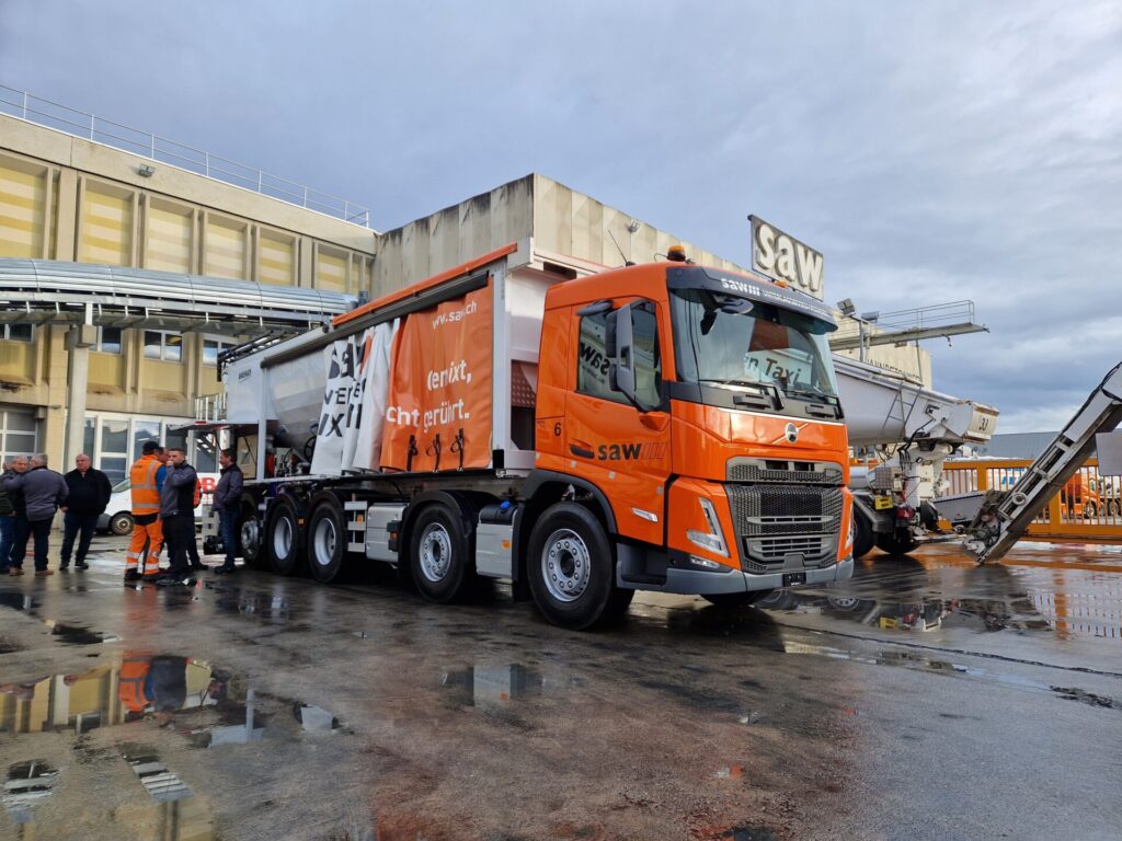 Einweihungsfest Unterlagsboden MixMobil
