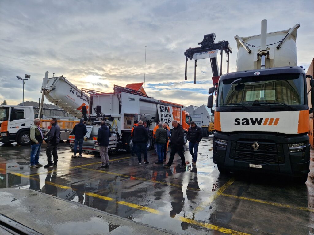 Einweihungsfest Unterlagsboden MixMobil