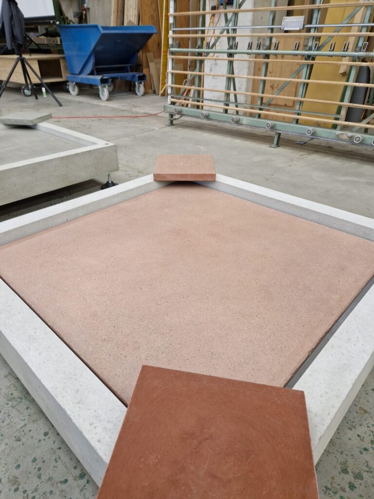 Musterplatte 4 - Rot