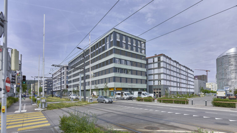 „Younic“, Dübendorf
